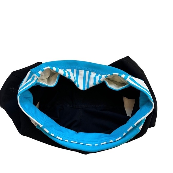 Lululemon Run - Fast Track Short (Black/Twin Stripe Spry Blue) - Picture 8 of 11